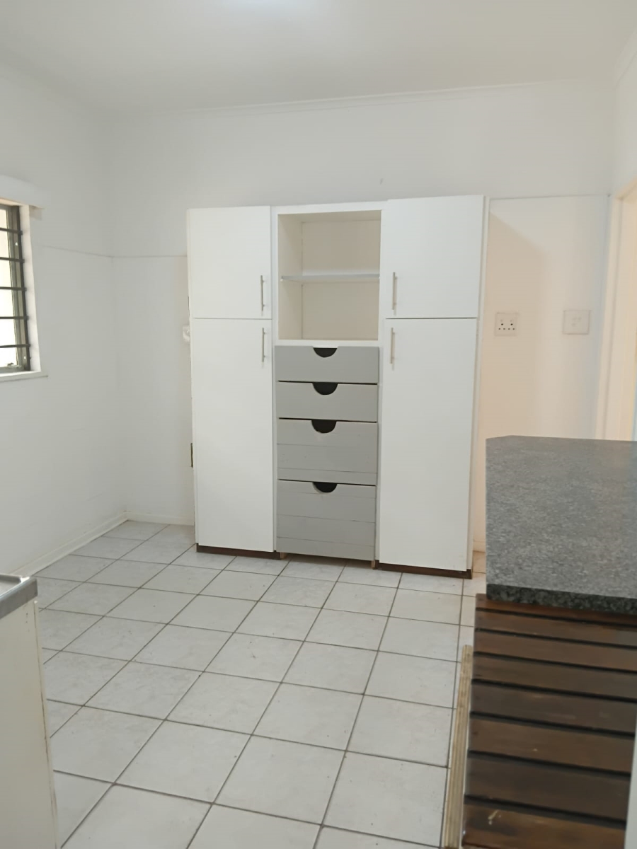To Let 3 Bedroom Property for Rent in Heathfield Western Cape